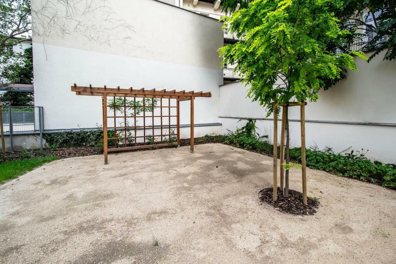 Apartment Design 3bdr In Residence, Free Parking Prag
