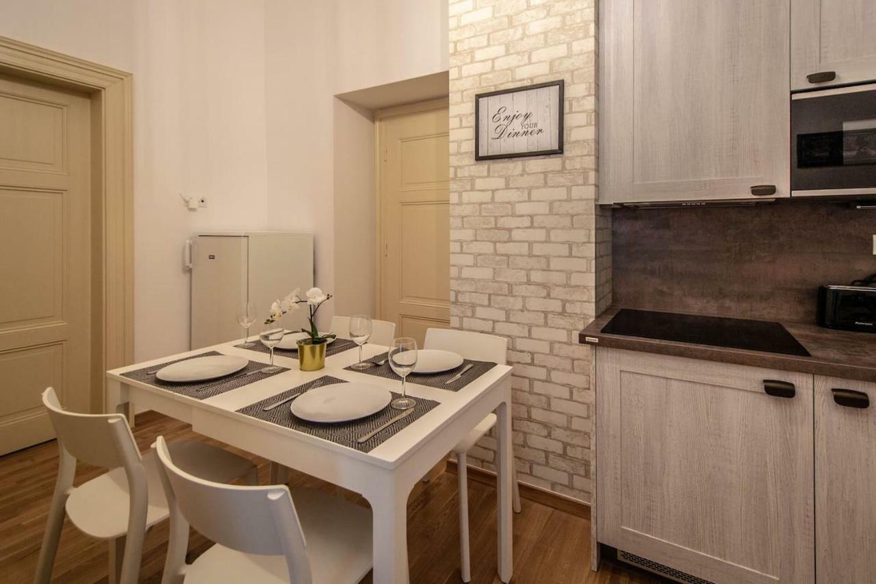 Design 3bdr In Residence, Free Parking * Prag